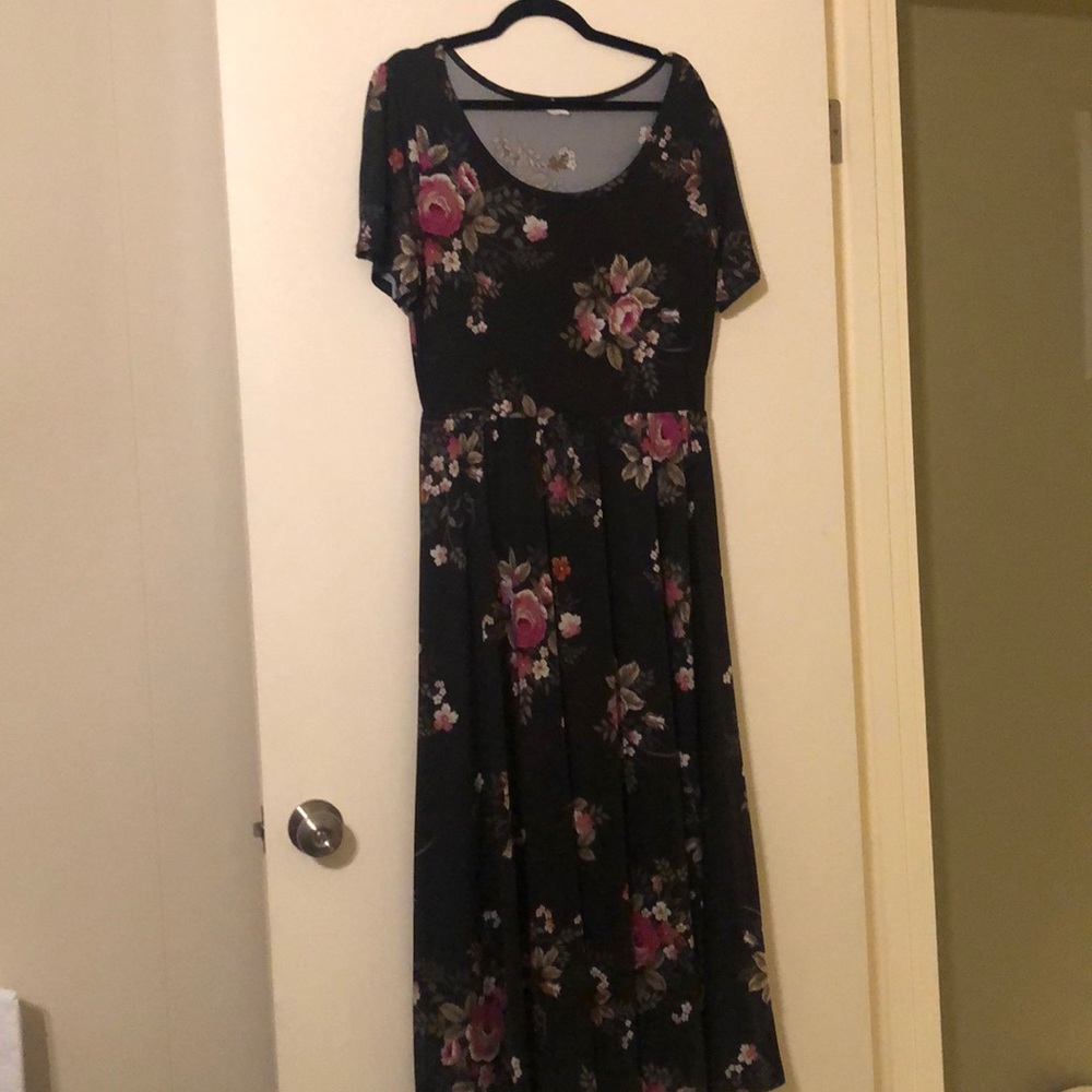 Lularoe floral short sleeved maxi dress